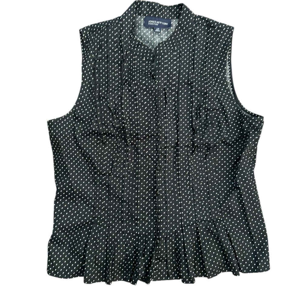 Vintage 90s Jones New York Black Polka Dot Sleeveless Pleated Blouse